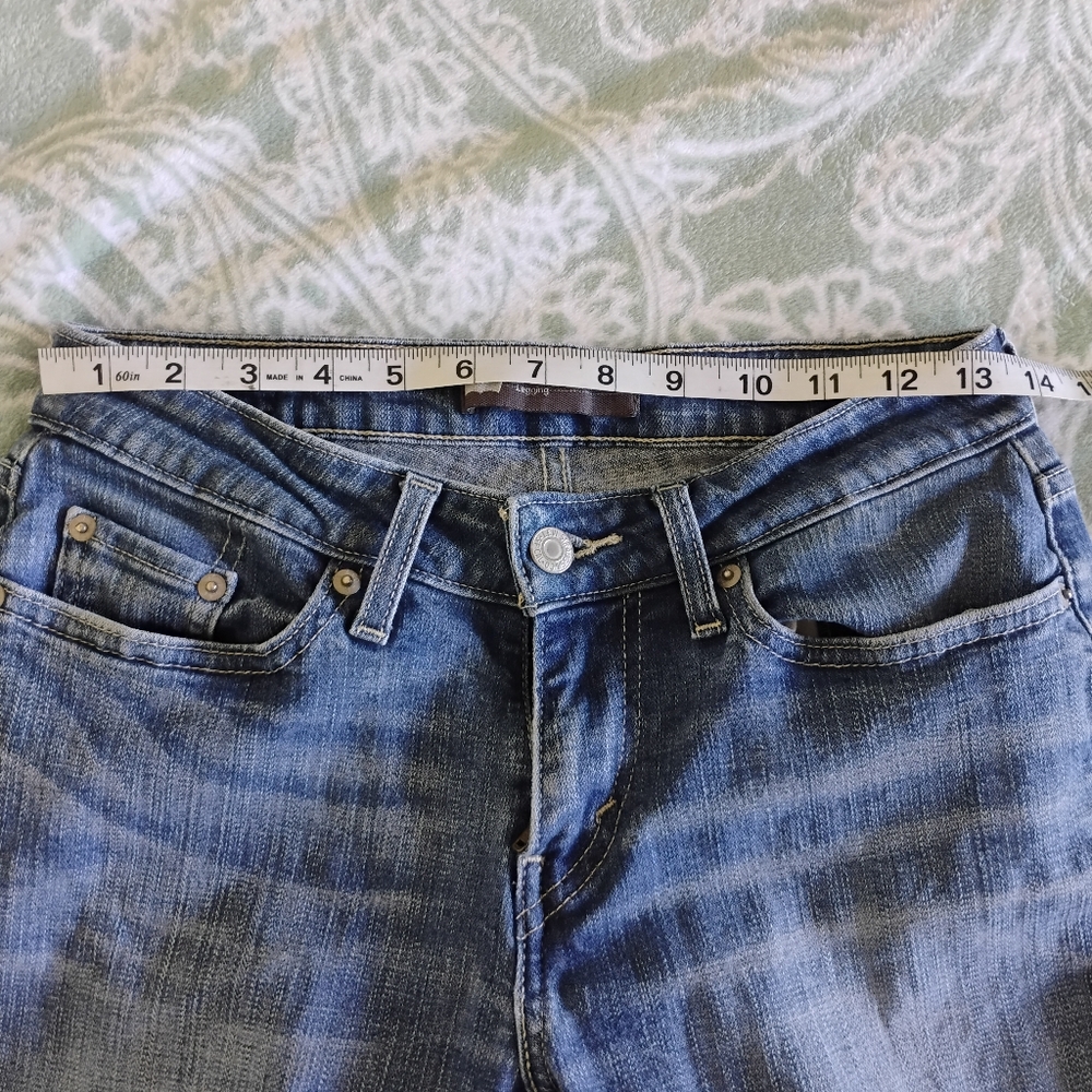 Levi's Blue Denim Women's Jeans - Picture 3 of 4